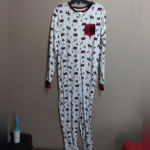 Canadiana Reindeer onesie size xl